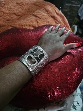Schiaparelli Inspired Keyhole Enanel SILVER C...