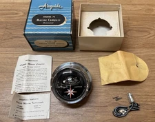 Vintage 1961 Airguide Marine Compass Model 76 in the original box +++ NOS