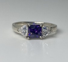 Elegant Square Princess Cut Amethyst  Side Accent Sterling Silver 925 Ring 10