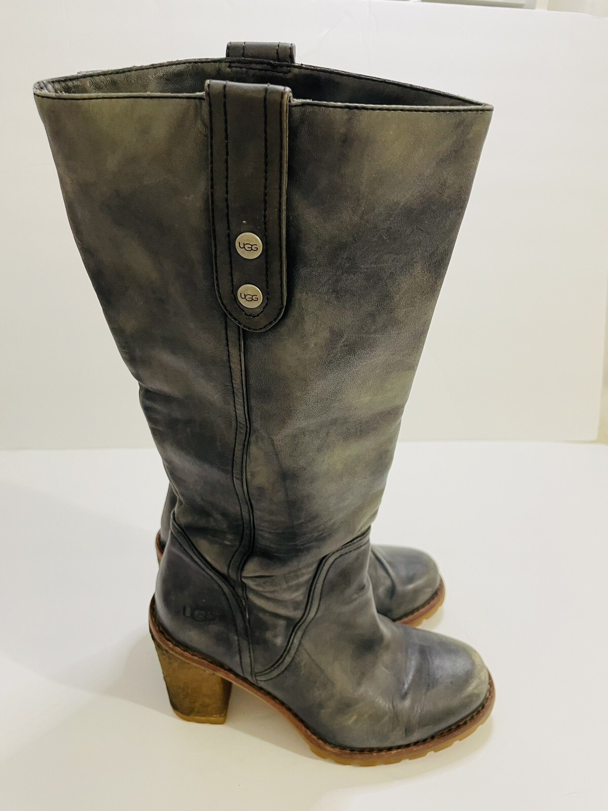 UGG Women’s Josie ll Distressed Grey Leather Tall Boots Size 6 eBay