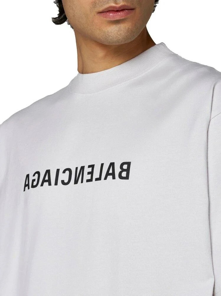 $750 BALENCIAGA 2022 612965 TNVV8 Distressed Reverse Logo T-shirt