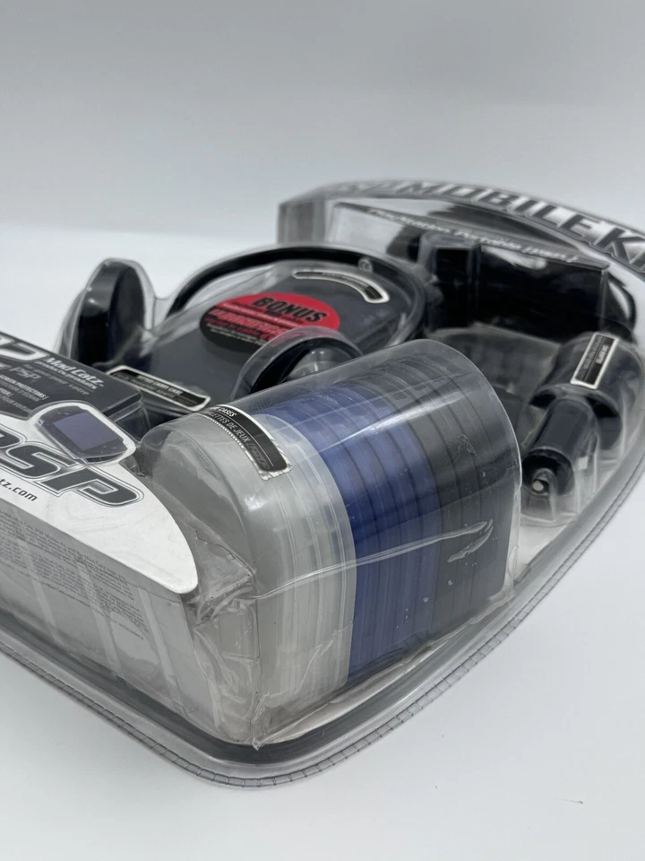 Mad Catz Mobile Kit (Sony PSP) NUEVO Auriculares Sellados Paquete de Batería Coche Foto 3 de 4