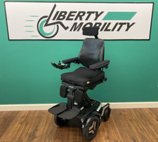 2021 Permobil F3 Wheelchair w/ Power Elevate,Tilt,Recline,Legs LIGHT KIT LM7608