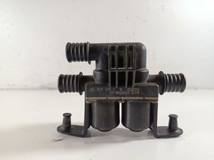 Heizungsregulierventil  BMW 5er E60 E61 6er E63 E64 LCI Wasserventil Pumpe
