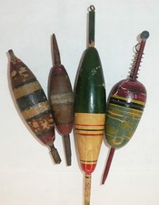 4 Vintage Fishing Bobbers Very Good Condition