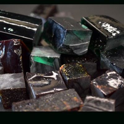 Lab-Created 51 Ct Ruby-Emerald Mix Color Rough Certified Uncut Loose Gemstone