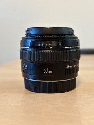 Canon EF 50mm f/1.4 Telephoto Lens