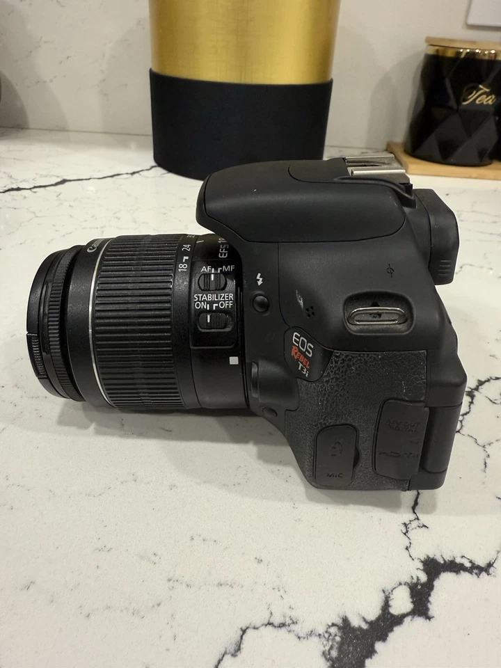 Cámara digital Canon EOS Rebel T3i 18,0 MP SLR DSLR con lente 18-55 mm ef-s Foto 2 de 4