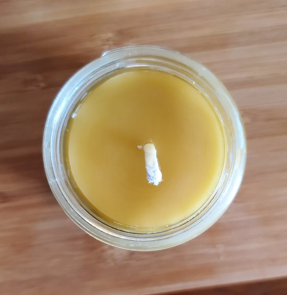 Свеча из 100% чистого амишского пчелиного воска в прозрачном стекле 4 унции - Изображение 3 из 3