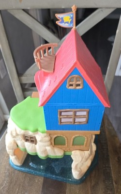 Calico Critters Secret Island Playhouse CC1565 Beach House Ocean Summer