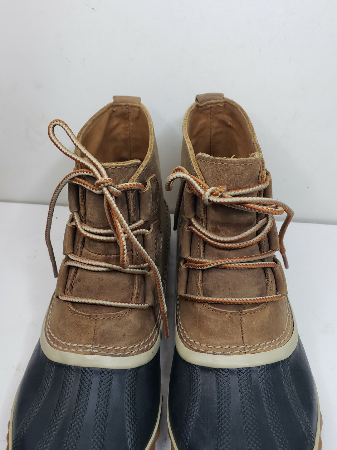 Sorel Out 'N About Brown Leather Rubber Lace Ankle Duck Boots Size 7