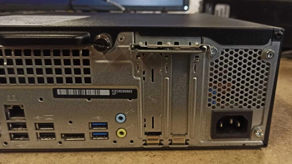 HP ProDesk 400 G3 SFF - i5-6500 3.2GHz - 4GB RAM - POWER CABLE (OFFERS WELCOME) - Image 4 of 4