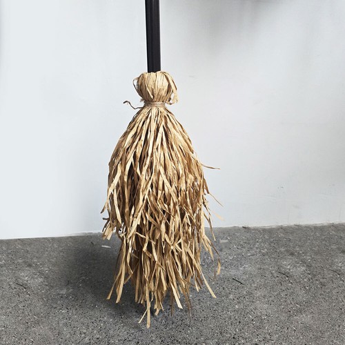 Halloween Animated Hovering Witch Animatronics Halloween Decorations Outdoor ET - Picture 11 of 17