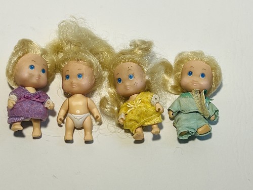 Vintage Tyco Quints Baby Doll Lot of 4 -Boys Girls Figures with Outfits -