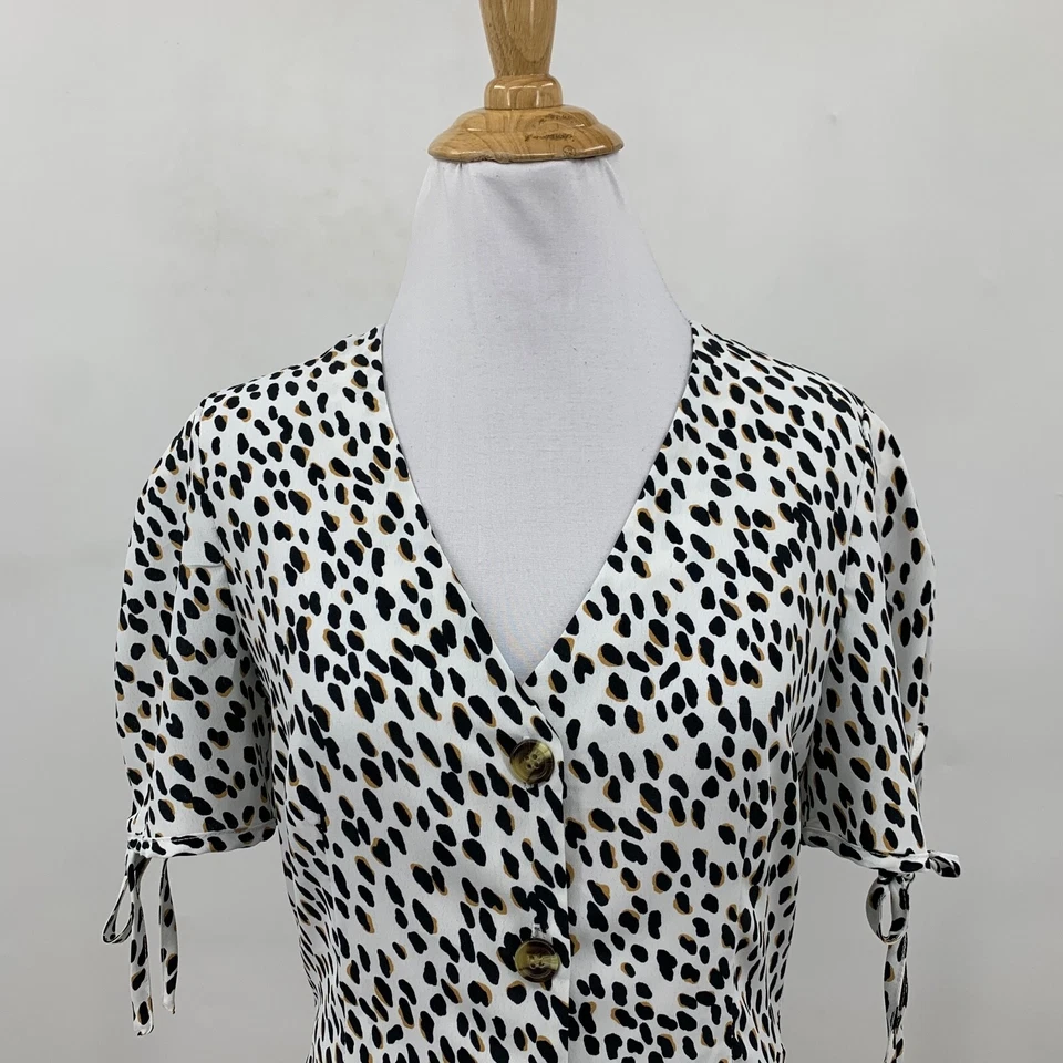 Topshop 衬衫女式 2 豹纹 V 领袖口 3 纽扣裁剪 — 第 3/4 张图片