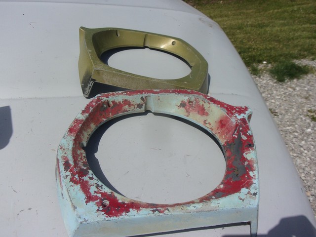 1972 72 Ford Pinto HEADLIGHT BEZELS PAIR 1973 73 1974 74 1975 75 1976