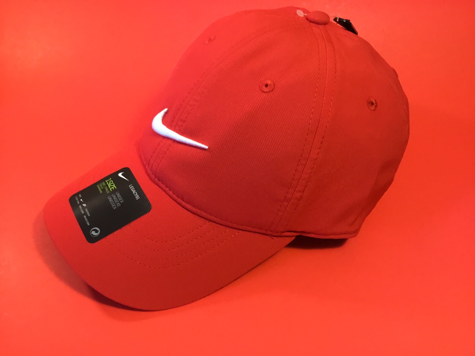 NIKE MISC DRI-FIT Adult Unisex Snapback Hat ONE SIZE Red NEW