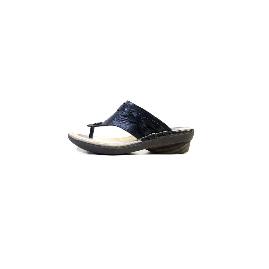 Dr Marten’s Thong Sandals Amazon.com | Dr. Martens Unisex Kimber II, Black Athena  main image 4
