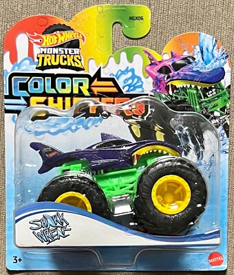 Hot Wheels 2023 Color Shifters Series Shark Wreak #HGX09 1:64 Scale Die-cast