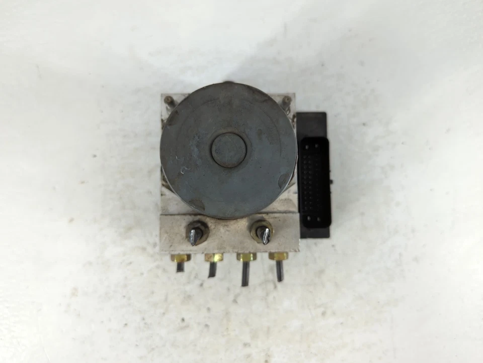 Módulo de control de bomba Ford Five Hundred Abs 2005-2007 PN7EK Foto 3 de 4