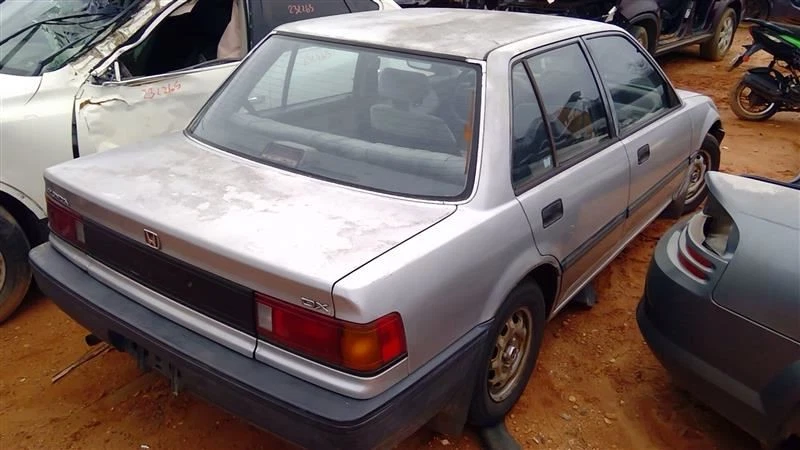 Puntal delantero derecho pasajero excluyendo estación Wgn se adapta a 88 Honda Civic OEM Foto 3 de 4