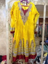 pakistani womens shalwar kameez