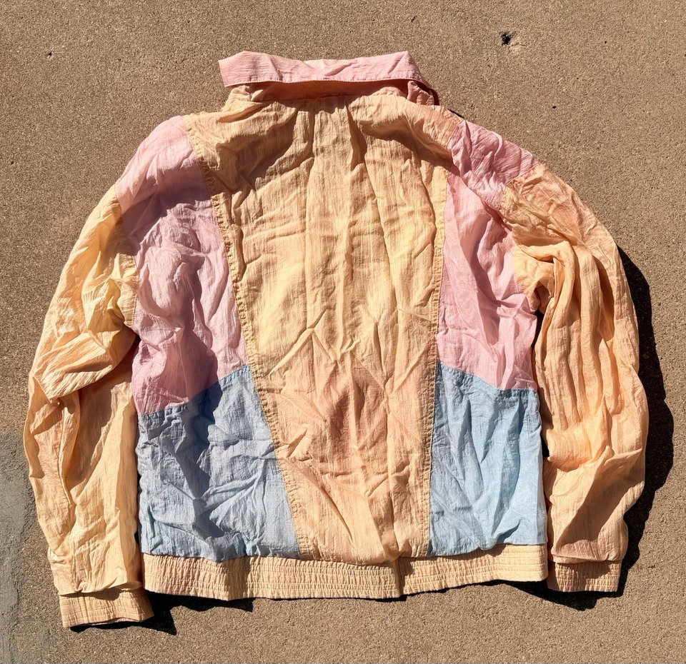 Chaqueta cortavientos vintage Petite Sophisticate Colorblock - Pasteles Foto 4 de 4