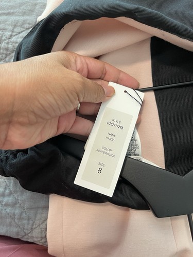 DIANE VON FURSTENBERG: PALE PINK & BLACK PENCIL DRESS ROMANTIC: 8 off shoulder - Picture 4 of 7