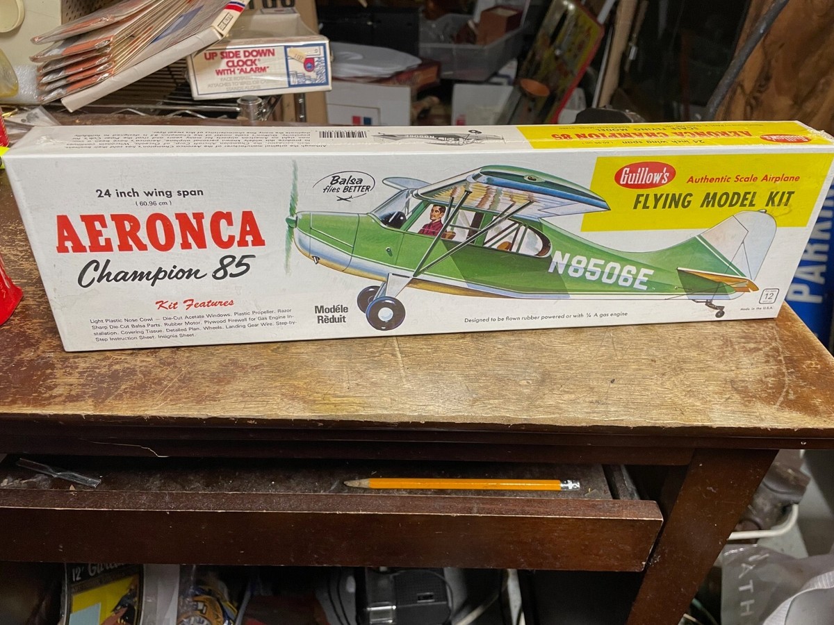 Vintage Guillow&rsquo;s Aeronca Champion 85 Flying Model Airplane Kit 