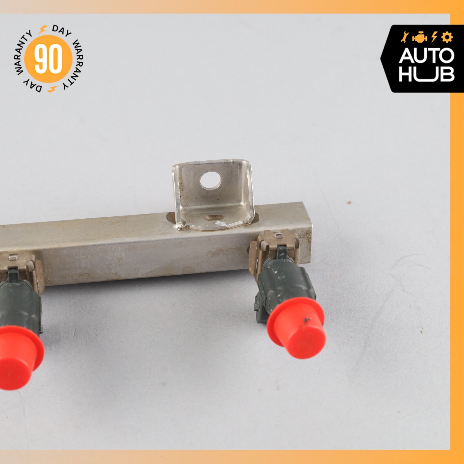 Maserati Quattroporte Fuel Injection Rail Line w/ Injectors Left Side OEM 29k