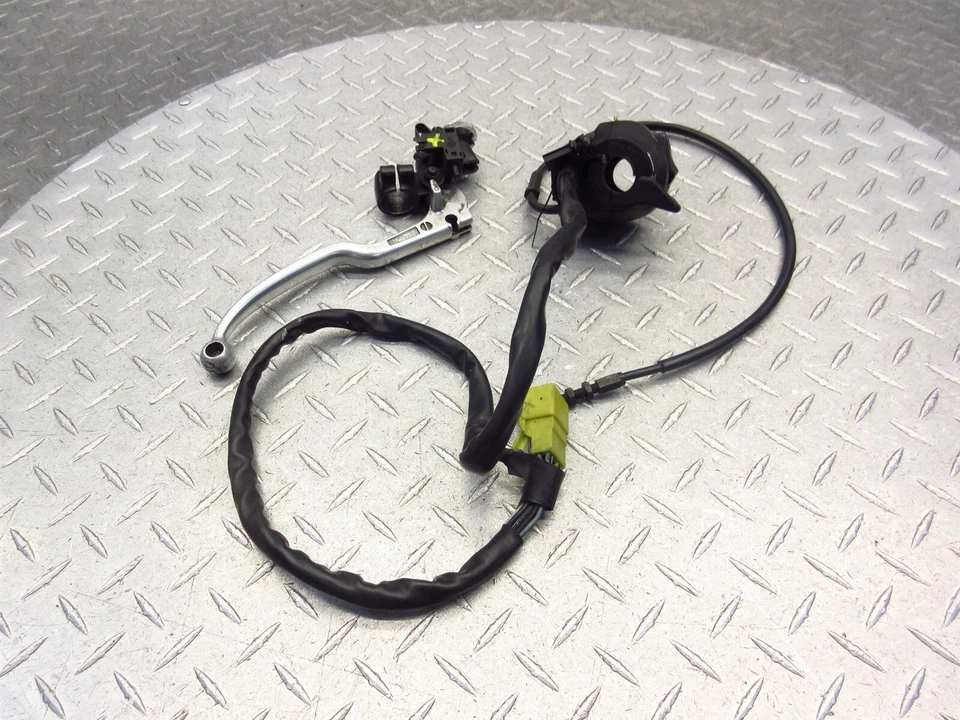 2001 01-03 Suzuki GSXR 600 750 GSXR600 Left Controls Switches Clutch Lever Cable - Image 3 of 4
