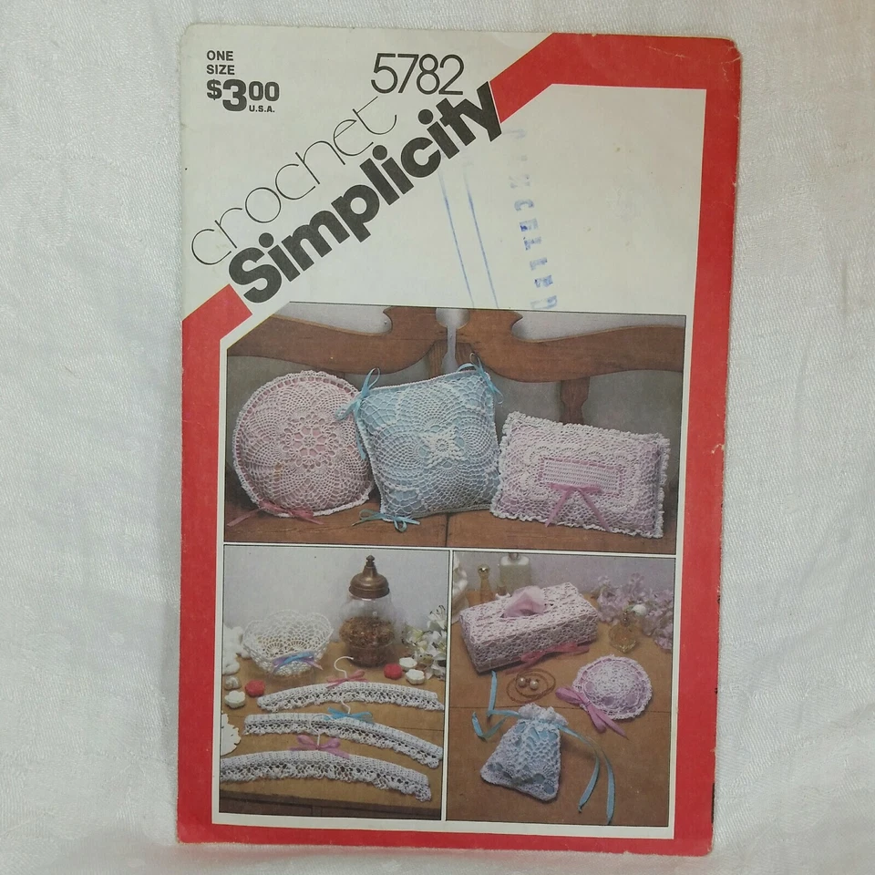 Simplicity CROCHET PATTERN 5782 Pillows Tissue Box Hangers Bowl Sachet Bag + - Image 2 of 4