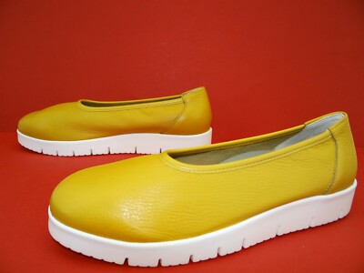 Vitaform ballerina slip on moccasins women's shoes deerskin size 37 mustard