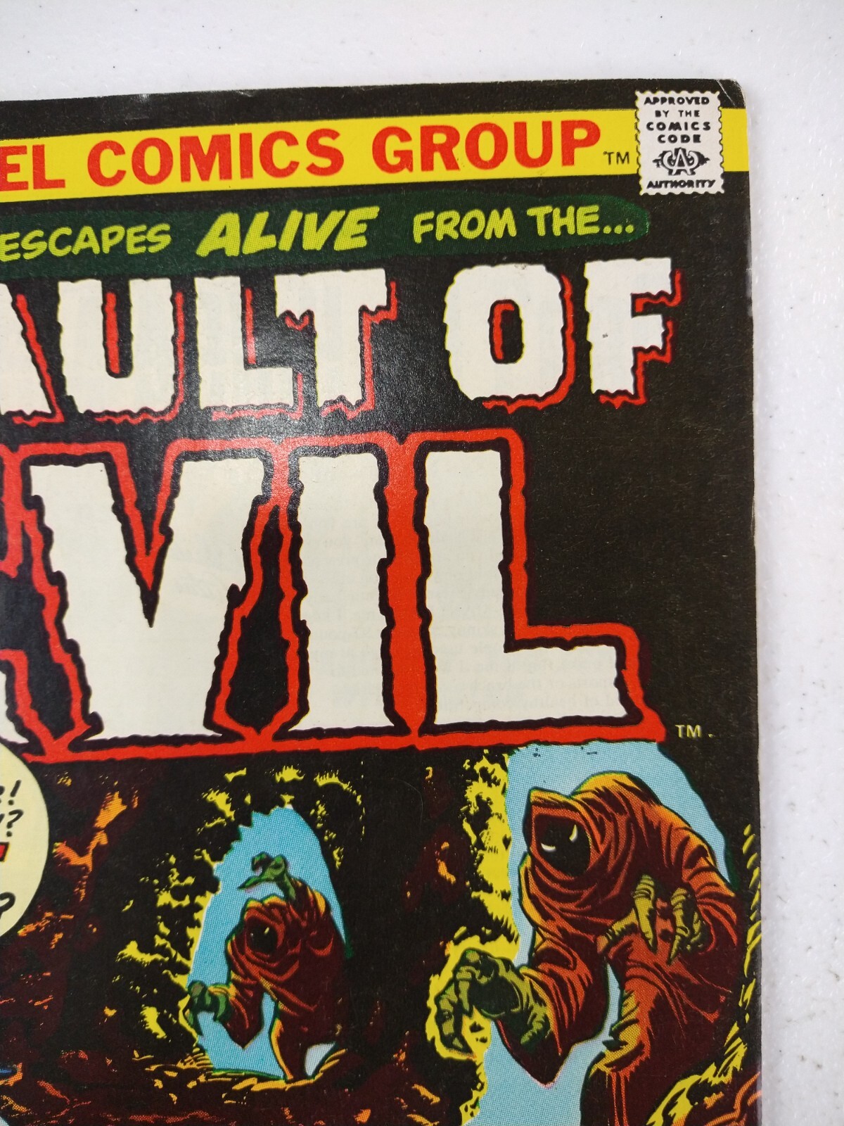 Vault of Evil 10 (1974 Marvel) VF+ Bronze Age Horror Comic, Lurkers In