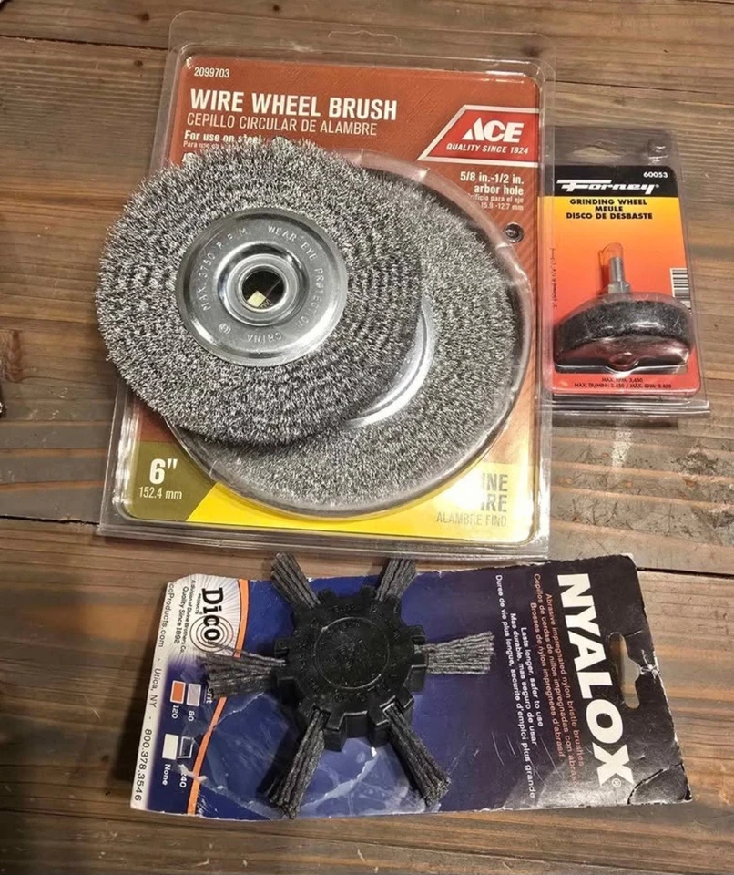 Lot Misc Tools -  Bits, Wheel Brush, Thread Repair File, Nut Splitter, Chuck Key - Image 3 of 4