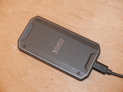 SanDisk Professional PRO-G40 4TB Thunderbolt 3 Portable External SSD