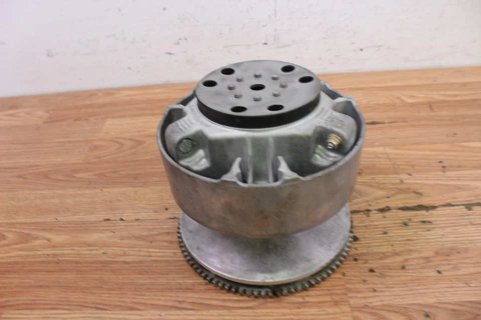 Nuevo de Lote Antiguo Ski-Doo Tundra 550 2011 embrague de accionamiento primario Foto 4 de 4