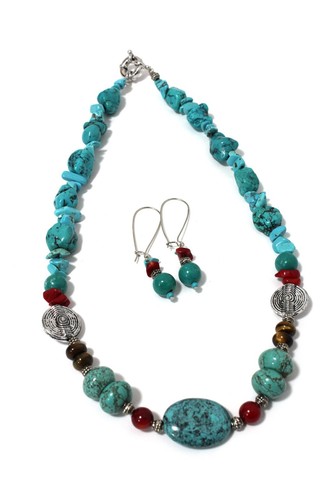 Genuine Multi-Color Turquoise Coral Carnelian Necklace 19 inches - Picture 5 of 5