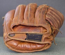 Lou Boudreau Wilson Baseball Glove / 1950's S.K. 10 Model