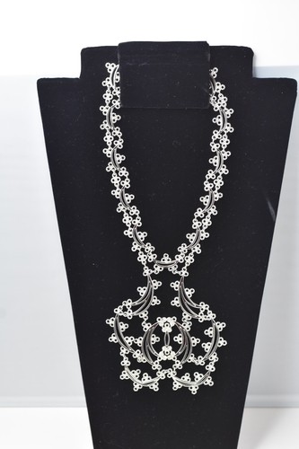 MONET 1970s "Primavera" Runway Silver Lace Filigree Bib Statement Necklace