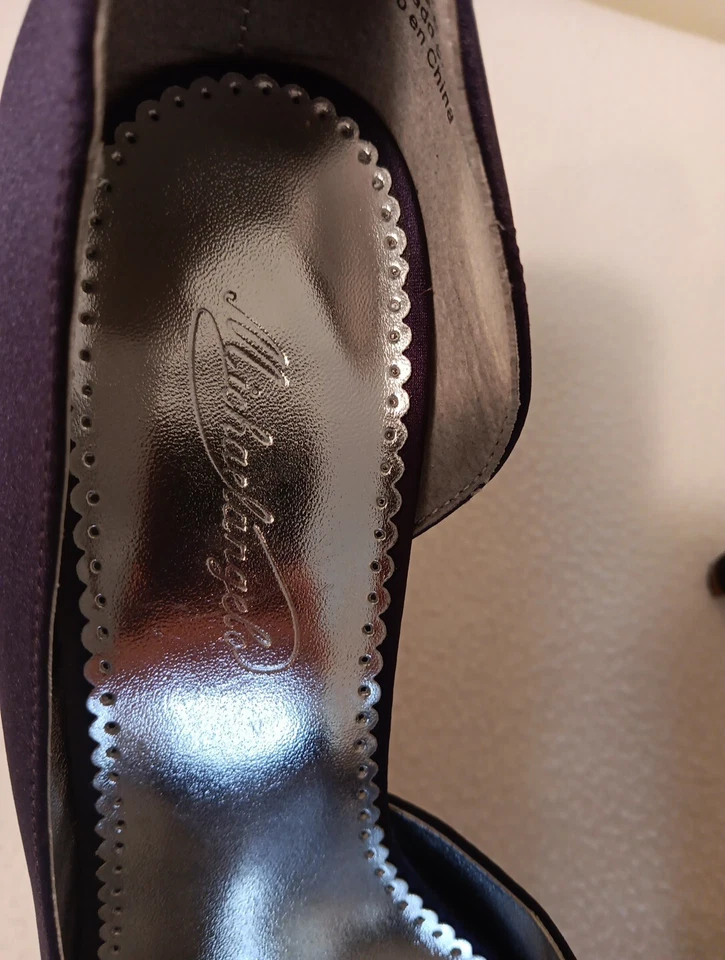 David's Bridal Purple Satin Pump with Bow Size 10M  - Image 4 of 4