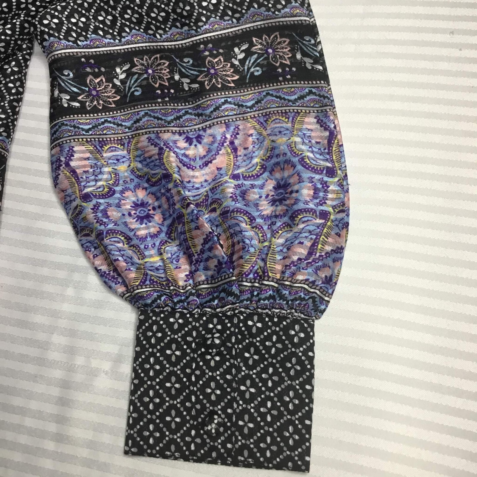 AQUA Multi Women’s Mixed Media Patterned Long Sle… - image 10