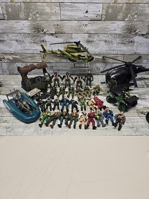 LOT WORLD PEACEKEEPERS The Corps Chap Mei Lanard Vehicle Helicopter Command Post
