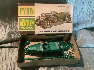 PYRO. 18. LE MANS BENTLEY 1930 BLOWER.  1/32 SCALE. RA-VJ Partially Built