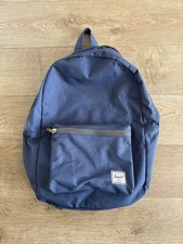 Hershel navy back pack -broken zip
