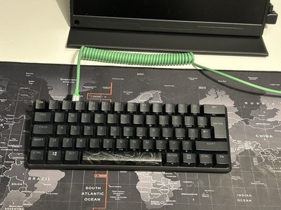 HyperX Alloy Origins 60 - Mechanische Gaming Tastatur UK Mambasnake Spiralkabel