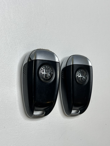 Lot Of 2 ALFA ROMEO SMART KEY REMOTE START FOB FCC: KR5ALFA434 TESTED - Picture 6 of 8