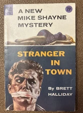 STRANGER IN TOWN (Mike Shayne) ~ Brett Halliday ~1955 DELL PB #914