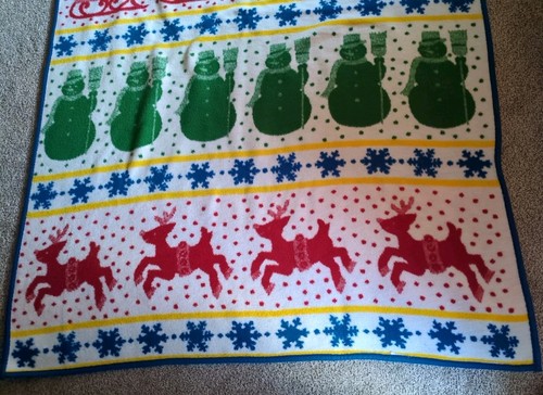 San Marcos Vintage Heavy Christmas Blanket-80” x 60”-Snowman, Reindeer, Sleigh+ - Picture 11 of 14