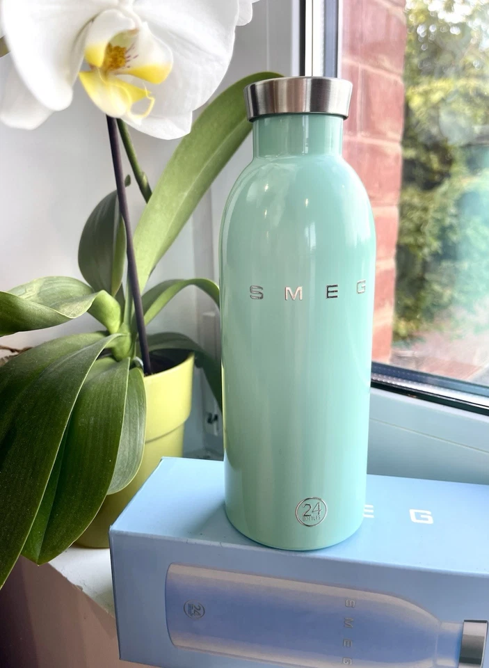 SMEG Bouteille isotherme 24 acier inoxydable vert couvercle dévissable - Photo 1/1